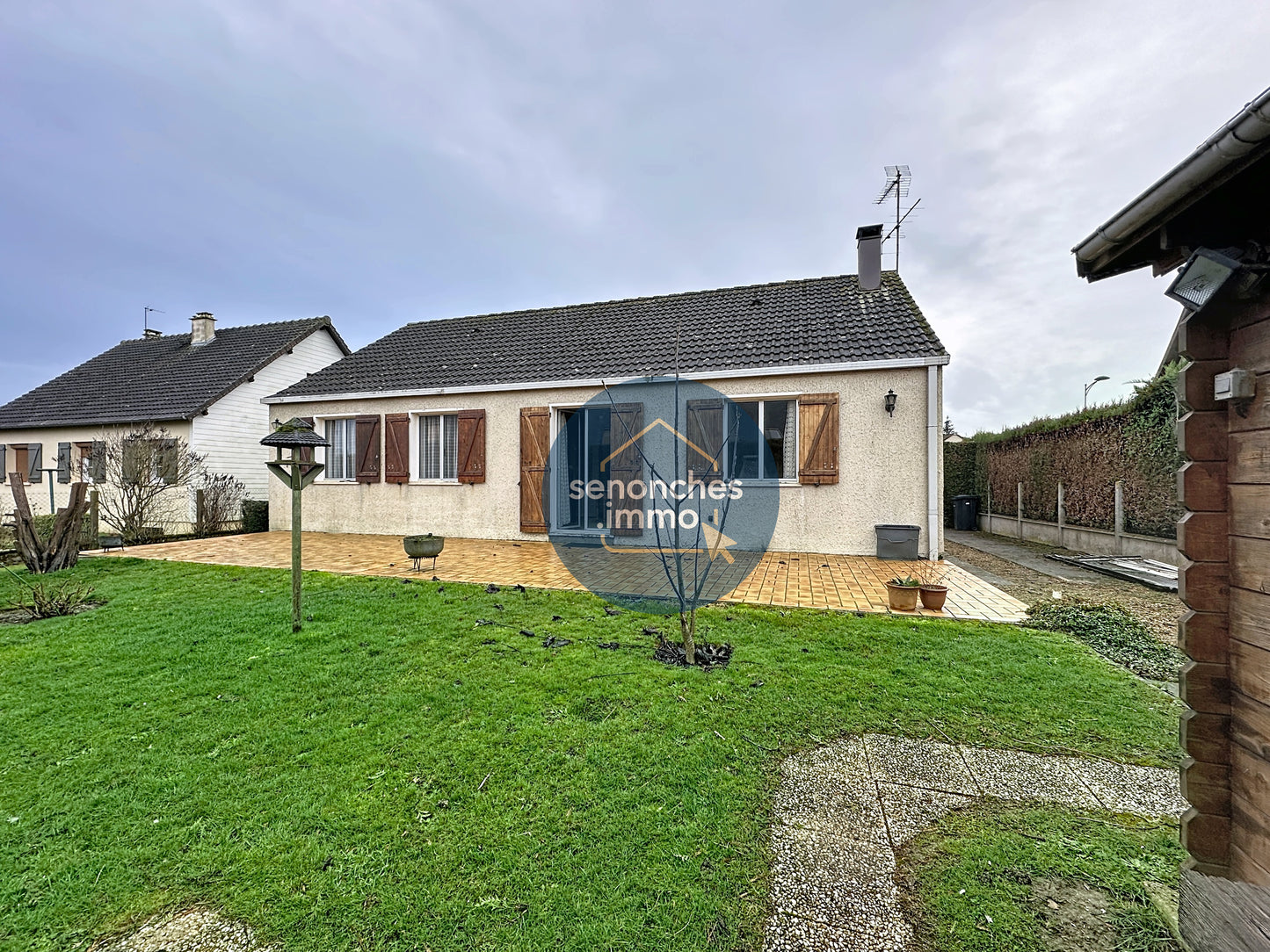 Pavillon à vendre à Senonches - Maison 3 chambres avec jardin et terrasse