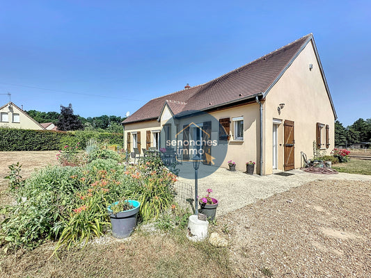 Pavillon plain-pied à vendre à Jaudrais 28250, 114 m², terrain 2381 m², 4 chambres, annexe garage & hangar