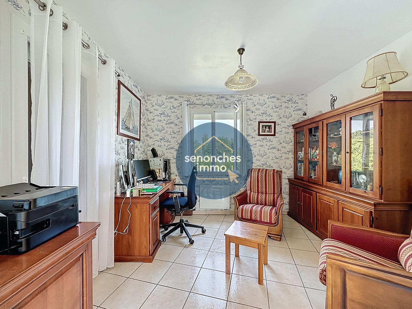 Pavillon plain-pied à vendre à Jaudrais 28250, 114 m², terrain 2381 m², 4 chambres, annexe garage & hangar