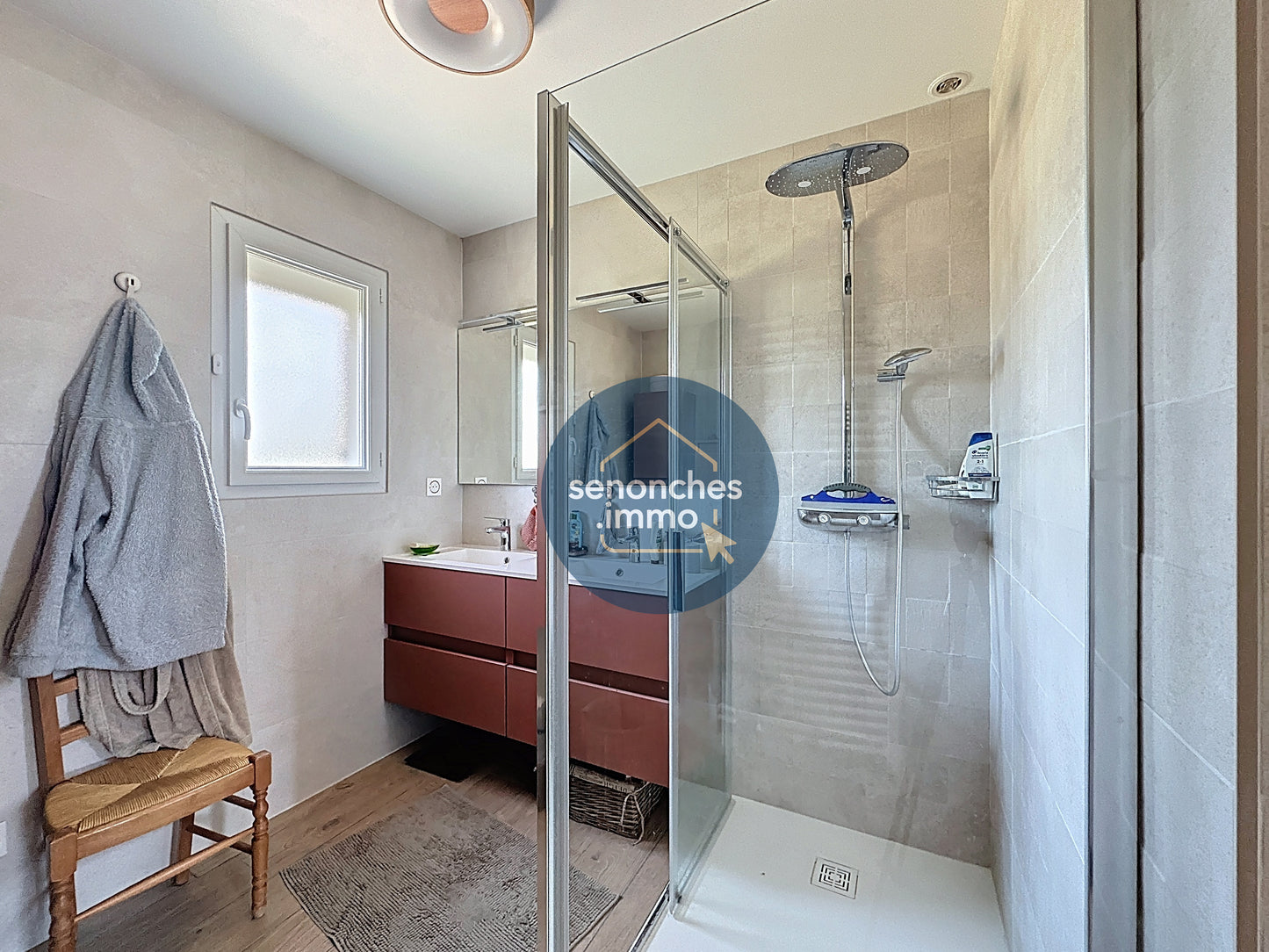 Pavillon plain-pied à vendre à Jaudrais 28250, 114 m², terrain 2381 m², 4 chambres, annexe garage & hangar