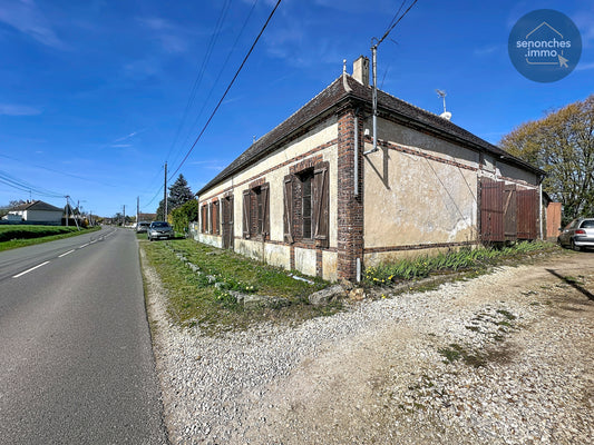 Maison ancienne à Senonches à rénover avec dépendances et terrain de plus d’1 hectare