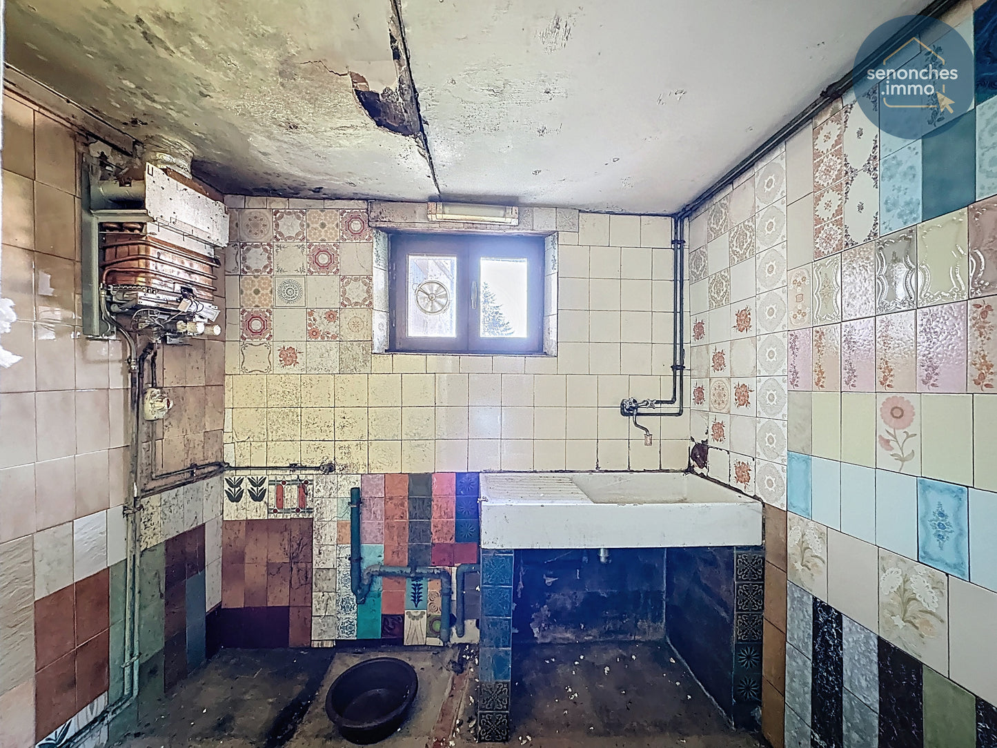 Maison ancienne à Senonches à rénover avec dépendances et terrain de plus d’1 hectare