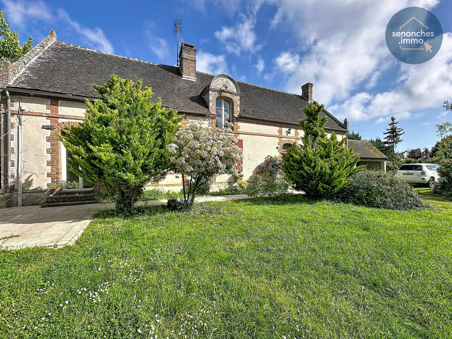 Maison ancienne à vendre à Maillebois (28170) – 187 m² avec jardin et dépendances