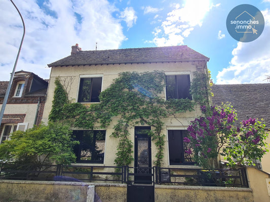 Maison mitoyenne en centre-ville à vendre à Senonches – Exclusivité