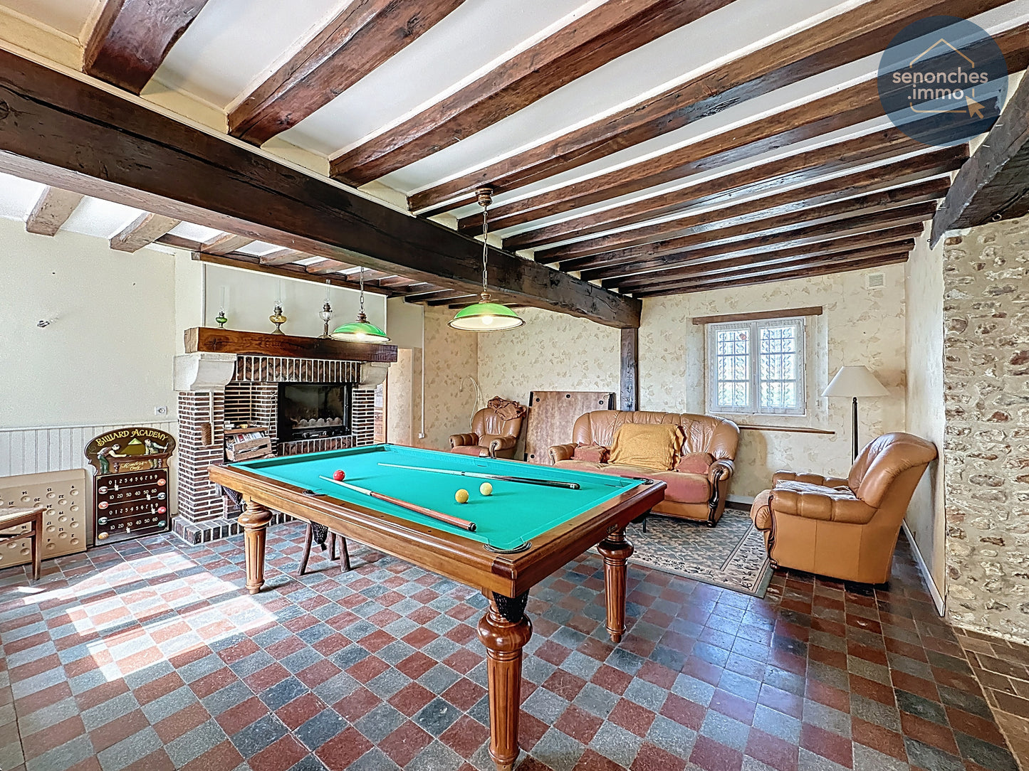 Longère familiale à vendre à Manou avec grand terrain, étang et accès gare La Loupe