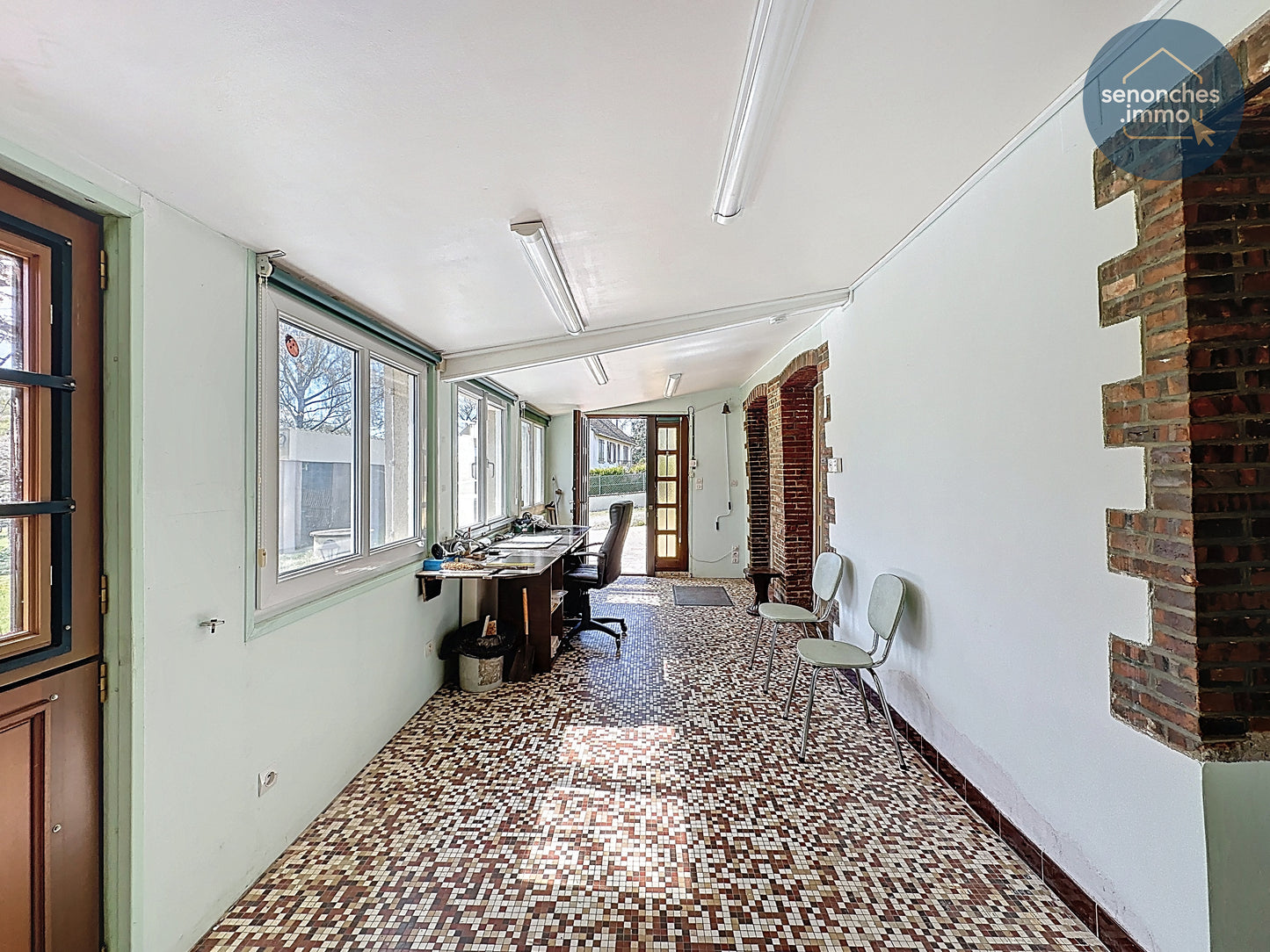 Longère familiale à vendre à Manou avec grand terrain, étang et accès gare La Loupe