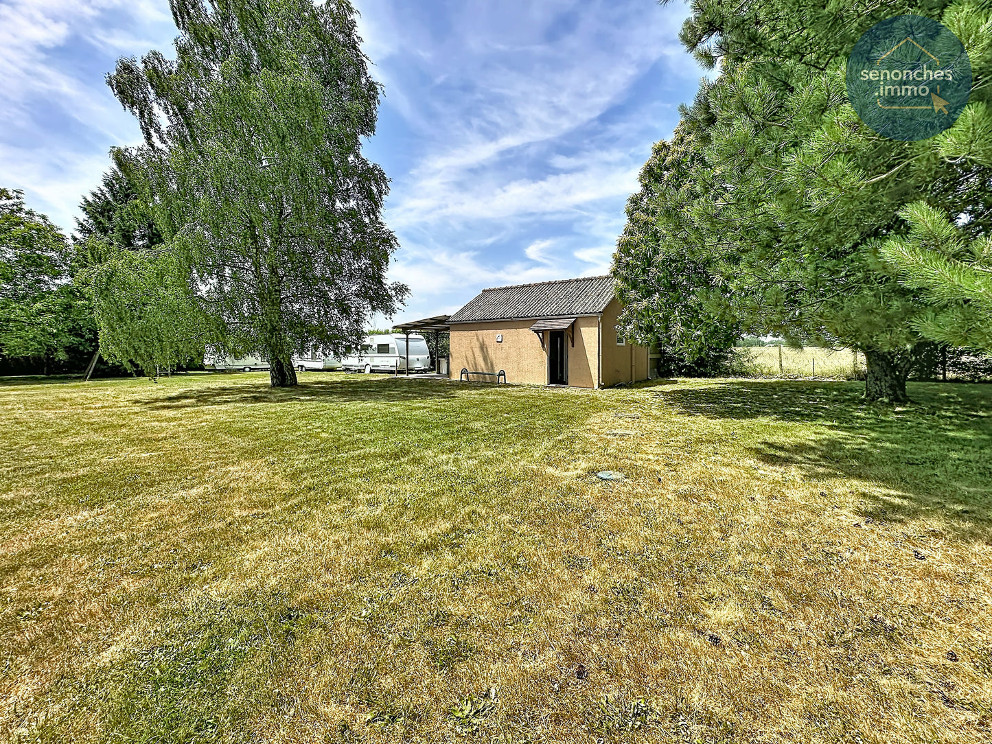 Maison 33m² avec grand terrain à vendre à Manou (28240)