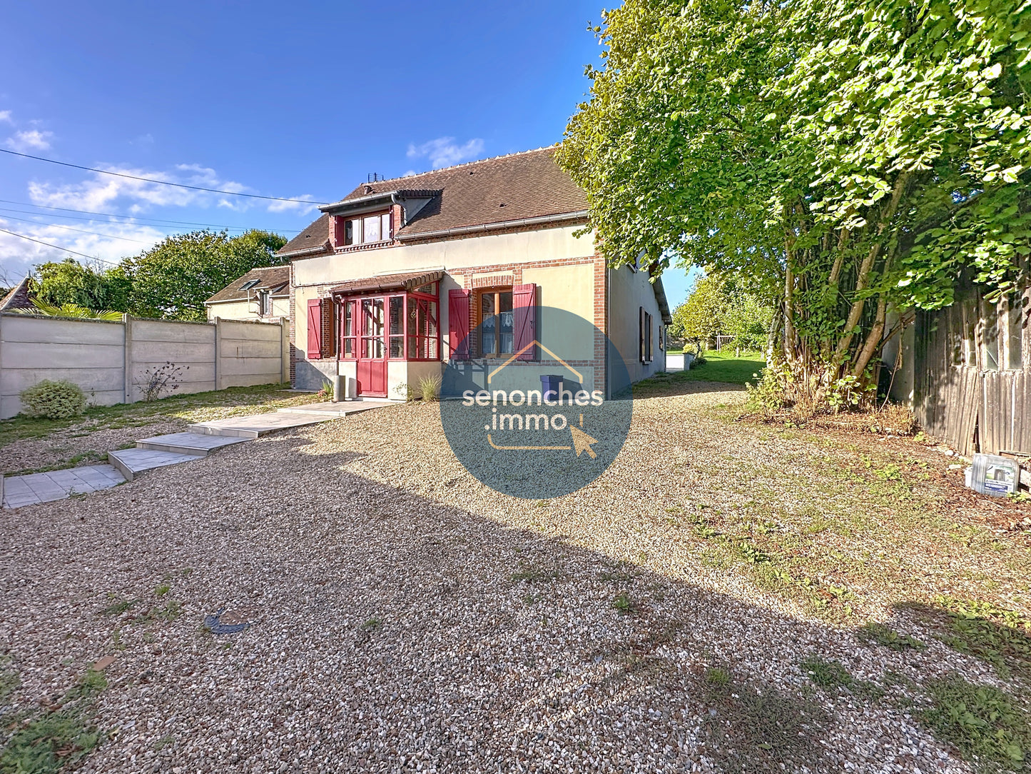 Une maison ancienne pleine de charme de 140 m² au cœur de Manou (28240)