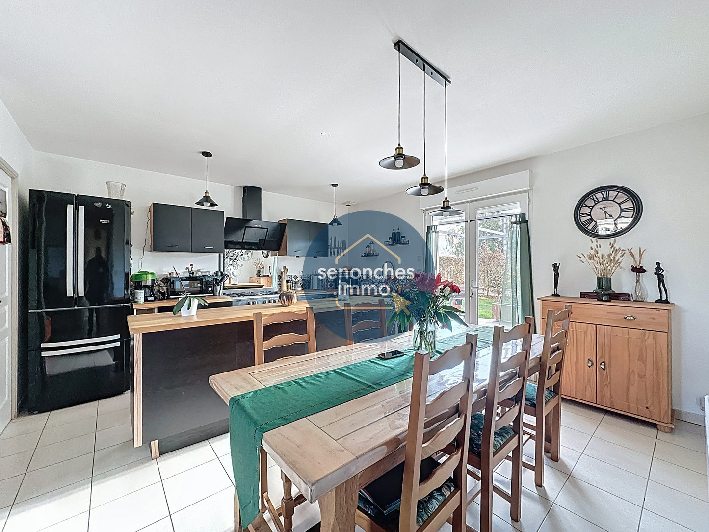 Pavillon de 90 m² habitables avec 4 chambres proche écoles – Senonches (28250)