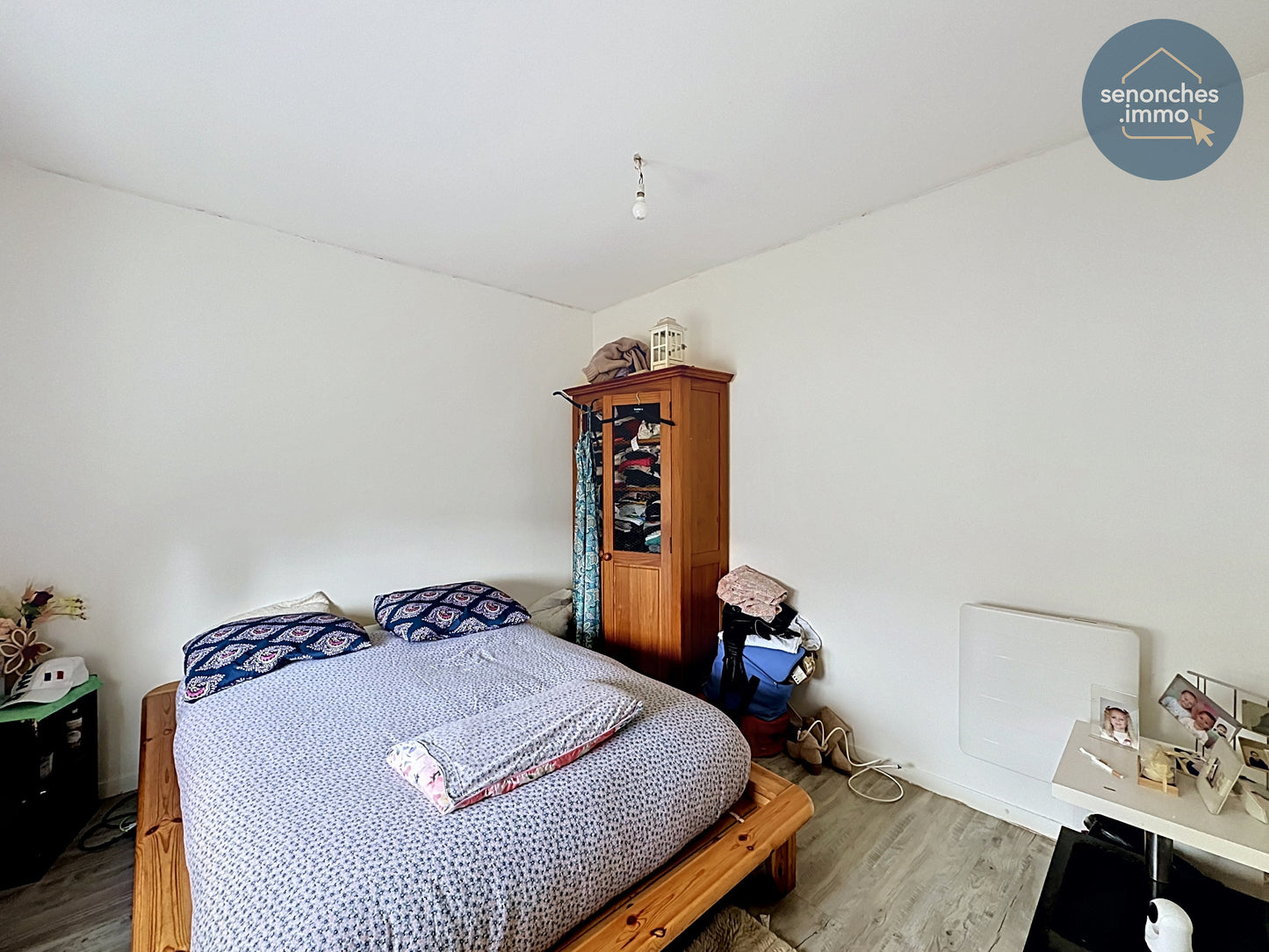 Maison de plain-pied à vendre à Senonches, terrain clos et arboré de 690 m²
