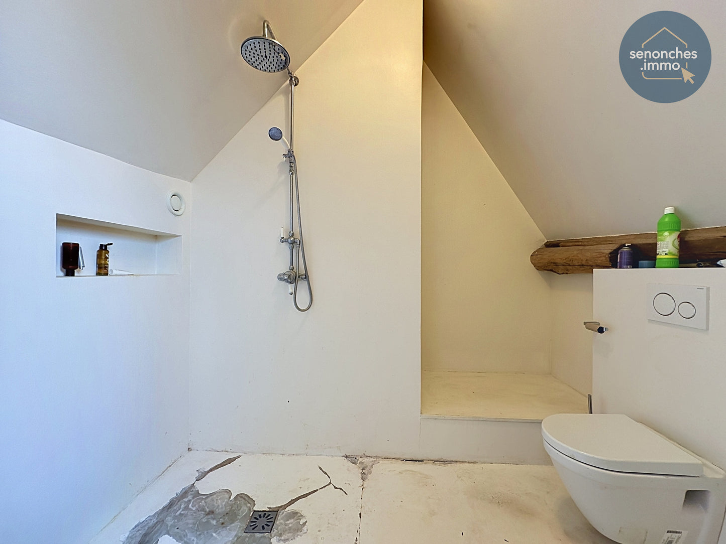 Ancien Presbytère de 1722 à vendre à Fontaines-Simon (28240) 183 m² habitables et jardin