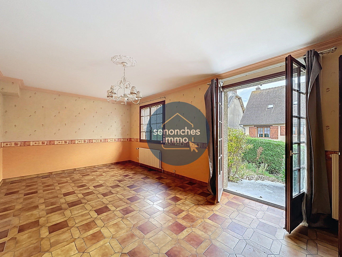 Maison à vendre à Val-au-Perche 88 m² 3 chambres, sous-sol total, terrain de 505 m²