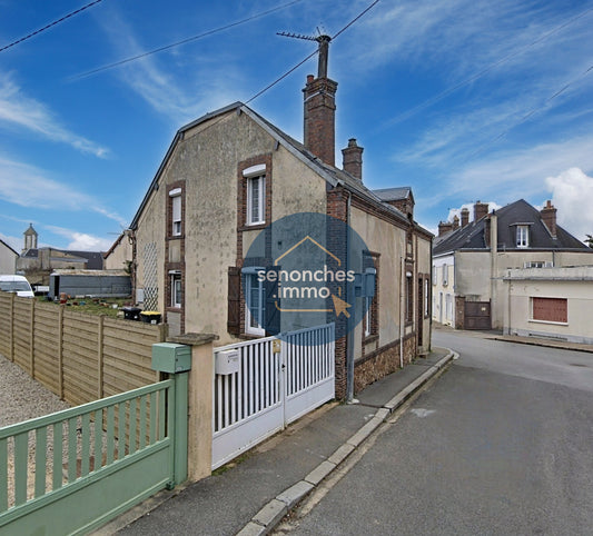 VIAGER OCCUPÉ - Maison de bourg en viager à vendre à La Loupe (28240)